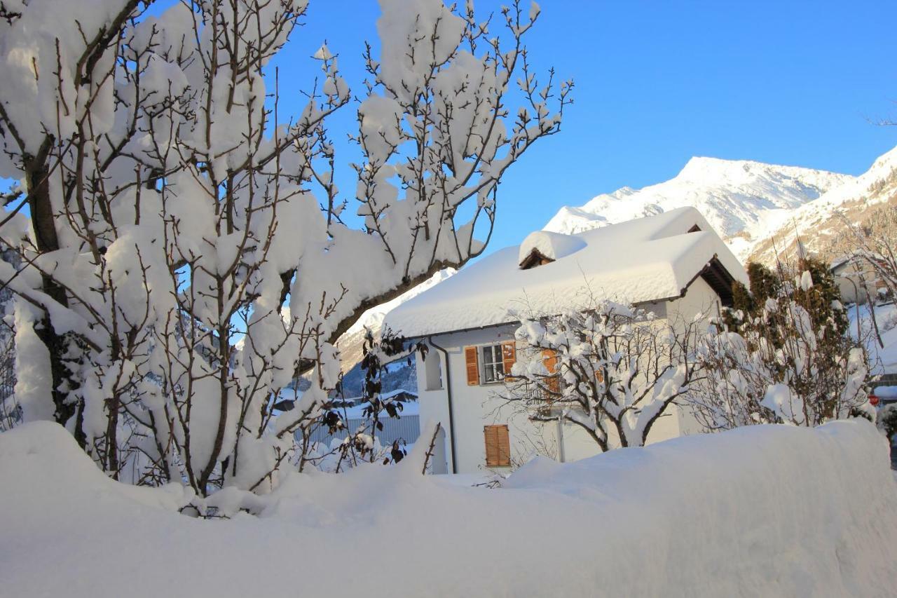 Chalet Cuore Delle Alpi Airolo Exterior foto